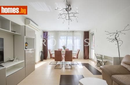 Тристаен, 117m²