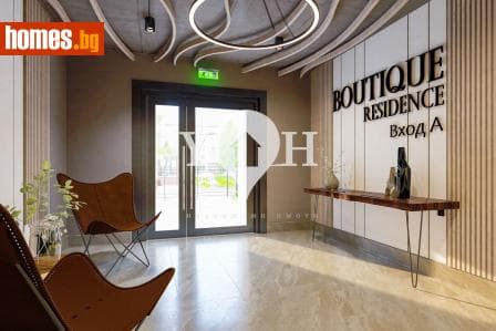 Тристаен, 96m²