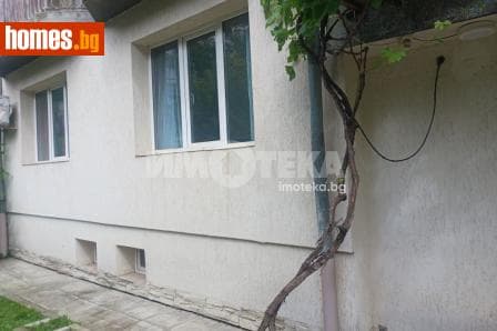 Двустаен, 83m²