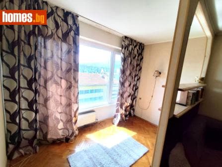 Едностаен, 47m²