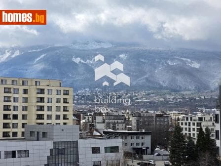 Тристаен, 106m²