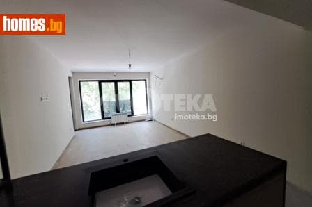 Тристаен, 109m²