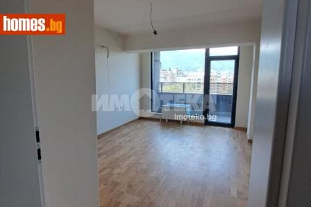Двустаен, 77m²