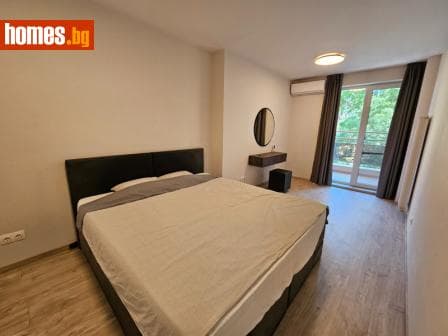 Двустаен, 85m²