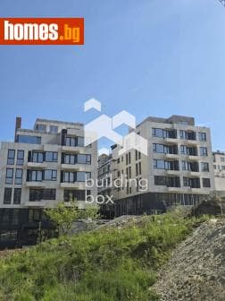 Тристаен, 120m²