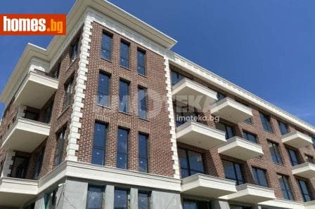 Тристаен, 129m²