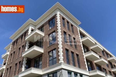 Тристаен, 129m²