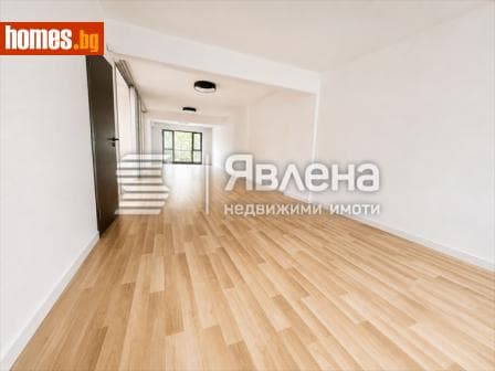 Тристаен, 83m²