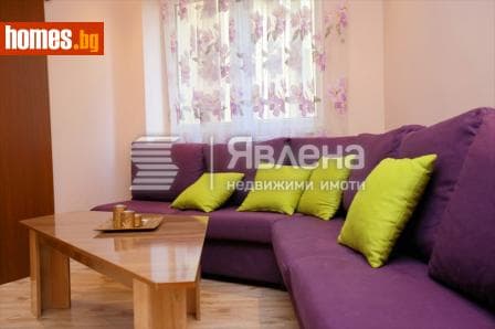 Тристаен, 75m²