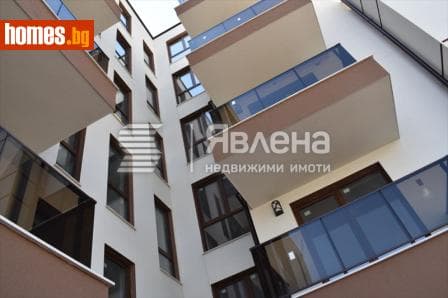 Тристаен, 117m²