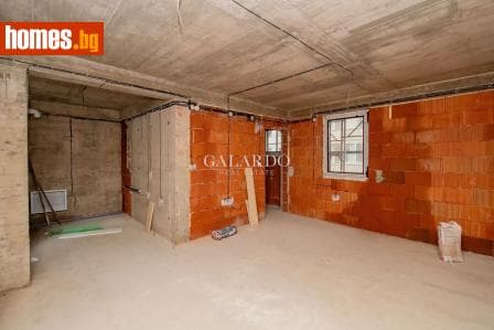 Двустаен, 77m²