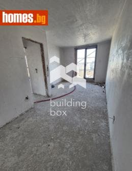 Тристаен, 118m²