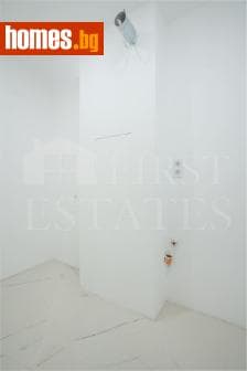 Тристаен, 103m²