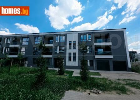 Тристаен, 89m²