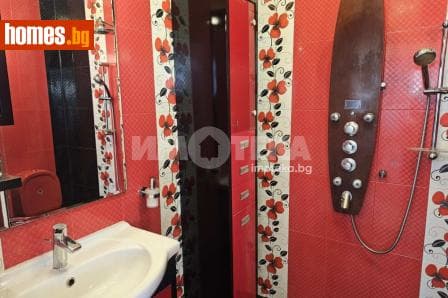 Двустаен, 63m²
