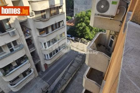 Двустаен, 63m²