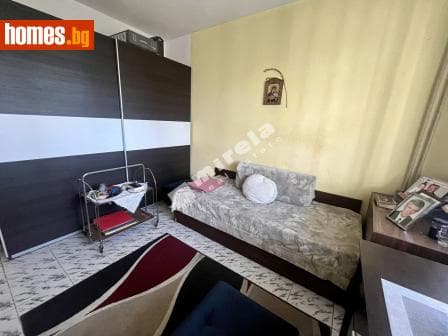 Двустаен, 71m²