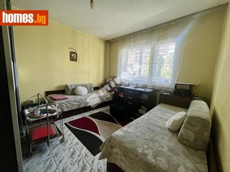 Двустаен, 71m²