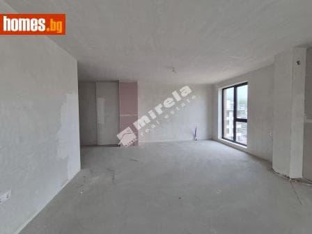 Тристаен, 169m²