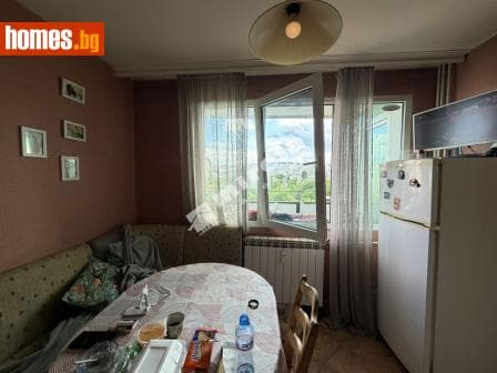 Двустаен, 79m²