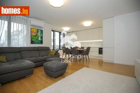 Тристаен, 140m²