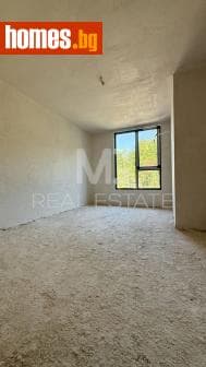 Тристаен, 167m²