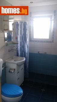 Тристаен, 80m²