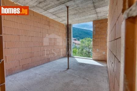 Четиристаен, 143m²