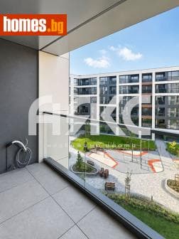 Тристаен, 135m²
