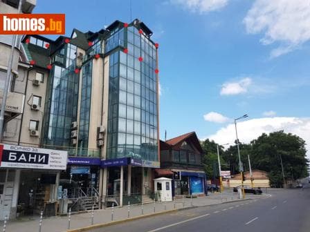 Тристаен, 132m²