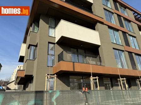Тристаен, 139m²