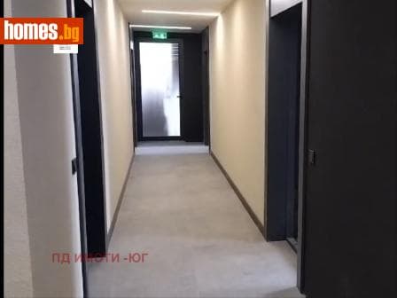 Двустаен, 71m²