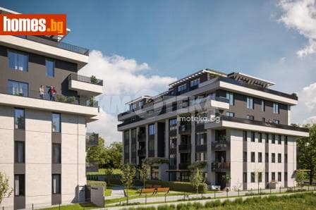 Тристаен, 103m²