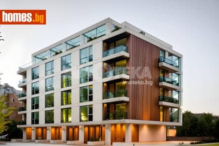 Тристаен, 124m²