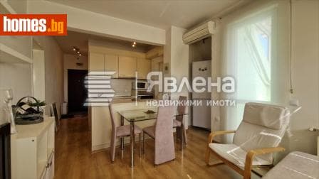 Тристаен, 73m²