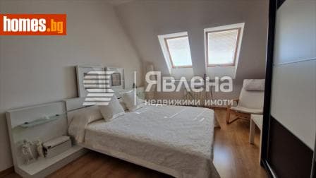 Тристаен, 73m²