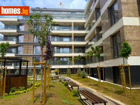 Тристаен, 110m²