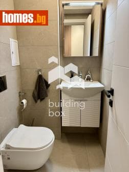 Тристаен, 110m²