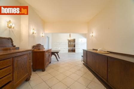 Четиристаен, 192m²