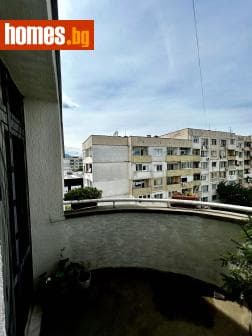 Тристаен, 108m²