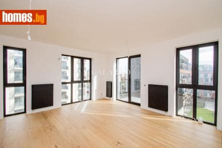 Тристаен, 119m²