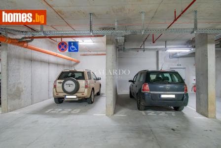 Тристаен, 119m²