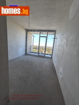 Четиристаен, 212m²