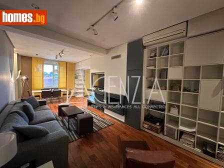 Тристаен, 119m²