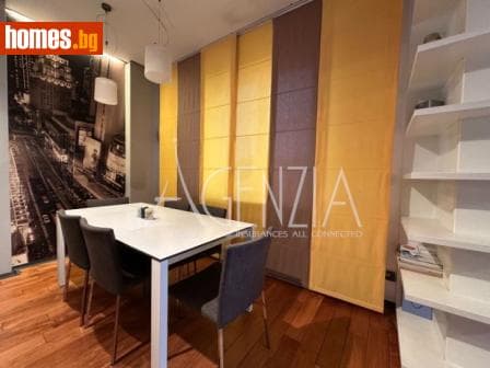 Тристаен, 119m²