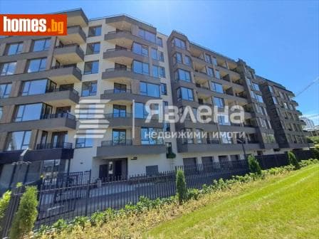Тристаен, 113m²