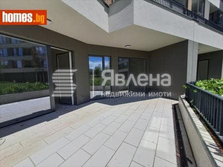 Тристаен, 113m²