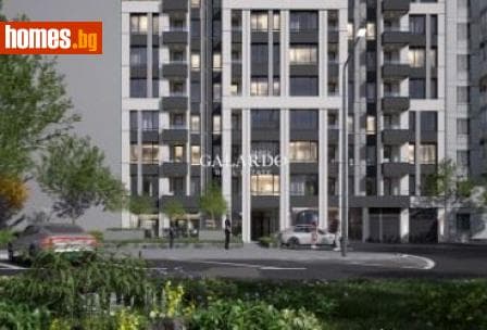 Тристаен, 98m²