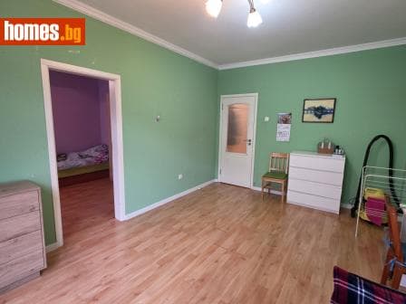 Двустаен, 65m²