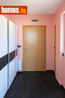Двустаен, 68m²